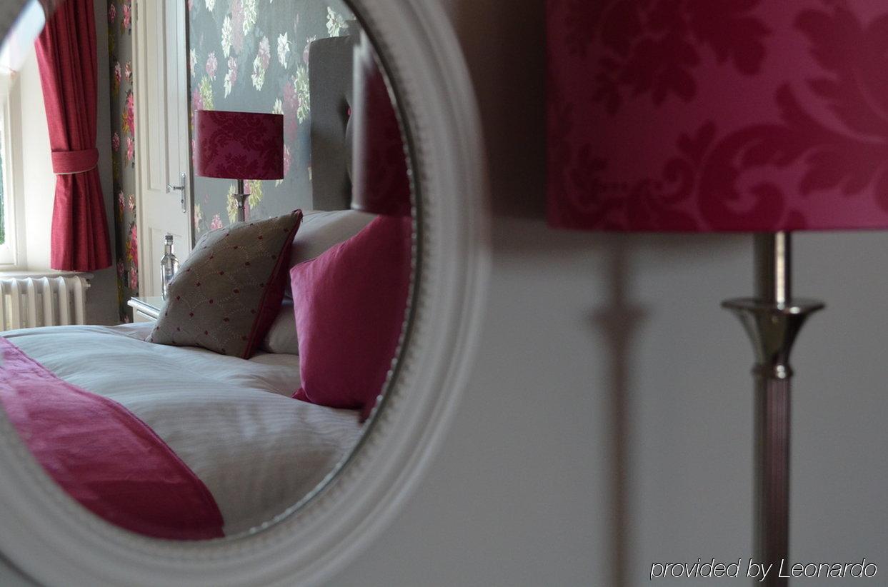 St Andrews Town Hotel Дройтуич Екстериор снимка